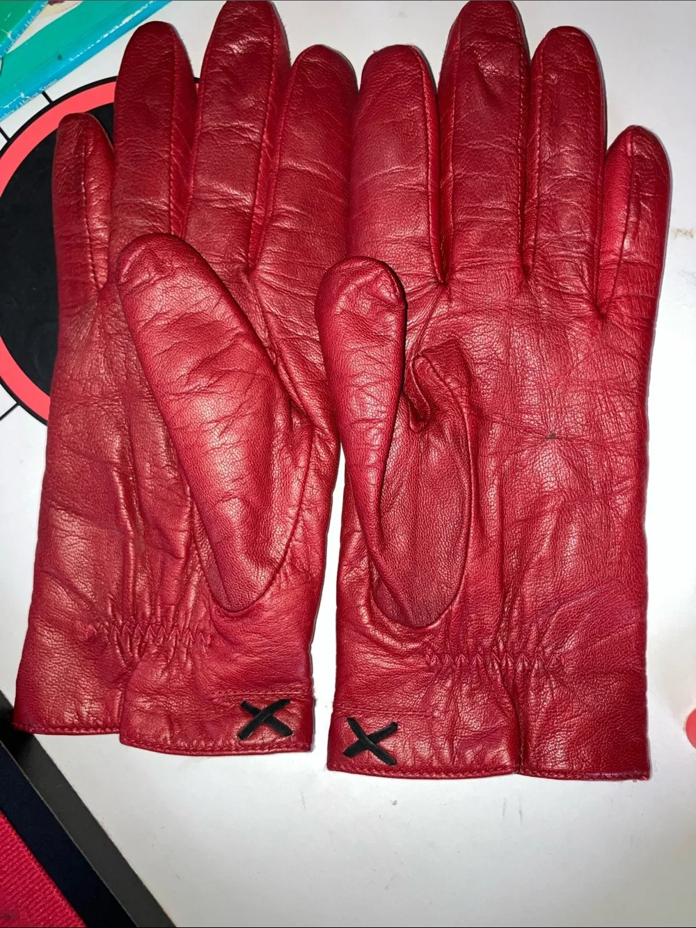 VINTAGE Red Leather Women's Gloves with Decorative Stitching